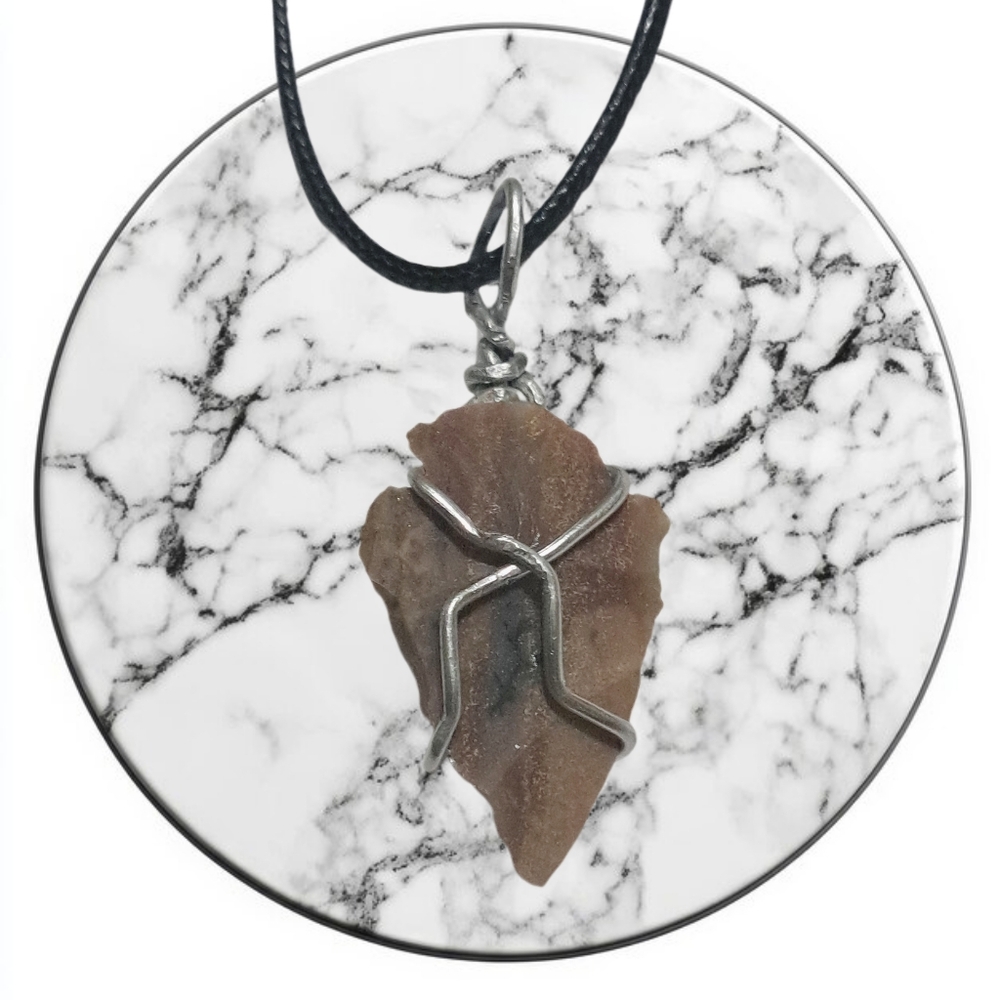 Hand-Knapped Stone Arrowhead Pendant Leather Necklace